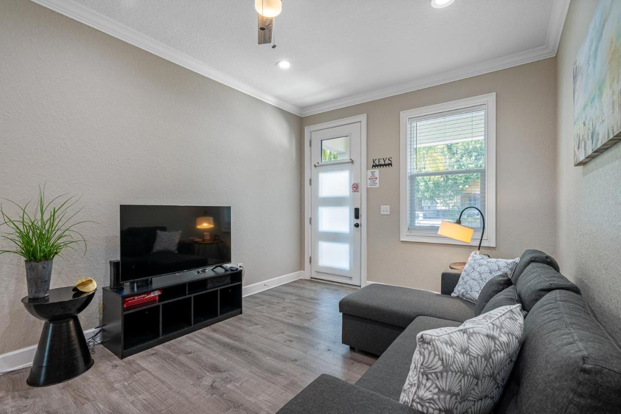 Cozy And Spacious 4Br House With Pool In Tampa Exterior photo